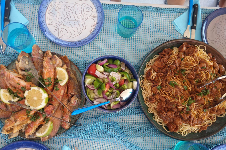 Zakynthos: Full-Day Traditional Eco-Fishing Tour with Food
