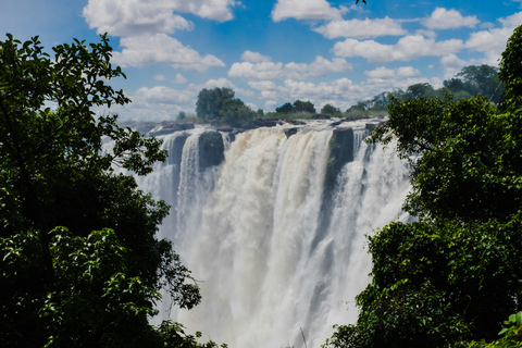 Livingstone: Mosi-oa-Tunya Park, Falls & Sunset Cruise