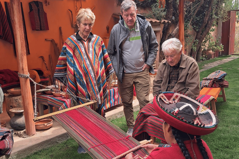Sacred Valley – Experiential Tourism with Llama Walk and Andean Lunch Sacred Valley – Immersive Tourism with Llama Trek and Andean Lunch