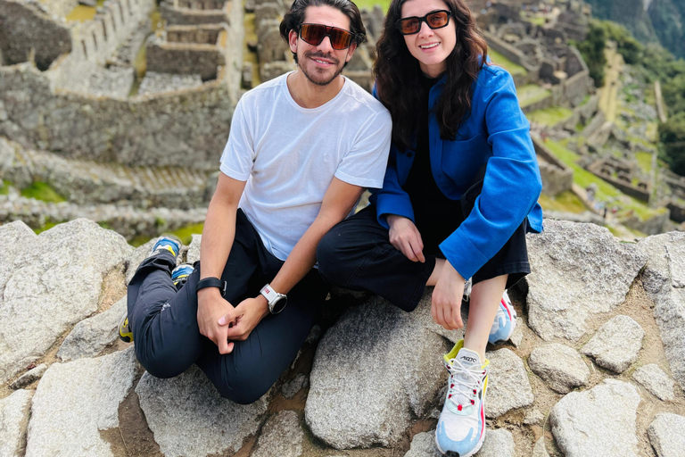 Machu Picchu: Entry & Exclusive Guided Experience Official Machu Picchu Entry
