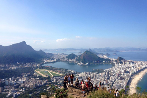 Rio de Janeiro: Morro Dois Irmãos Hike & Vidigal Favela Tour