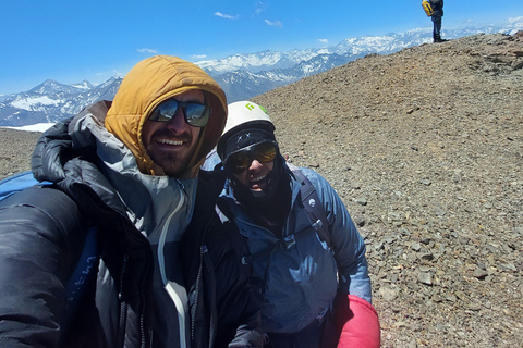 Cerro El Plomo: 3-Day Summit Trekking Adventure in Santiago