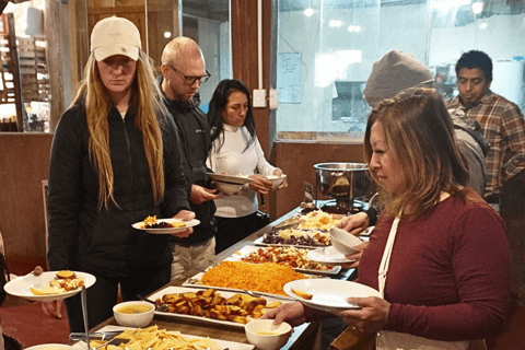 Da Cusco: Escursione alla montagna di Pallay Puncho con pranzo