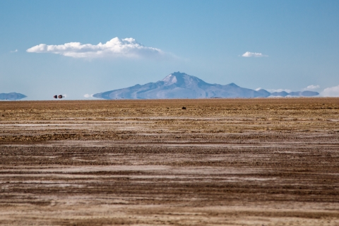 Uyuni Salt Flats 2-Day Private tour with Tunupa Volcano