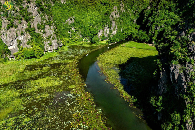 Hanoi: Yen Phu Pagoda, Wetland or Trang An, Mua Cave, Hoa Lu Private Tour : Yen Phu Pagoda and Van Long Wetland Day Tour