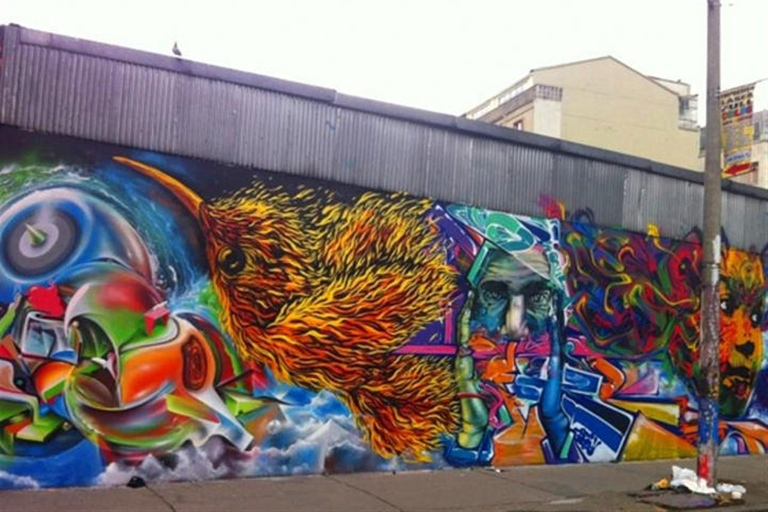 Bogota: Graffiti Art Tour with Hotel Pickup