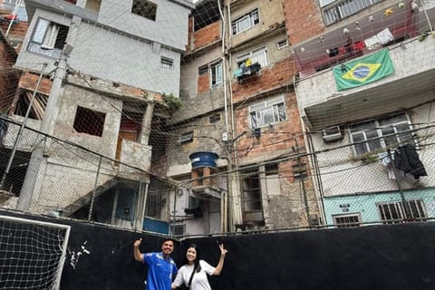 Rio de Janeiro: FIFA Street Court Favela Tour