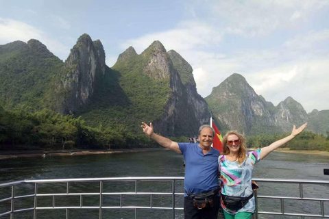 From Guilin: Li River Cruise to Yangshuo with Hotel Transfer 3-Star Cruise Ticket + One Way Guilin Hotel Pick-Up
