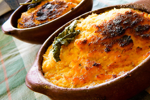 3hr Food Crawl in Valparaíso Markets Hills & Coastal Flavors