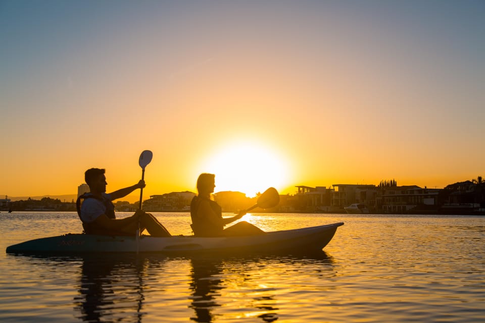 Costa Dorada Excursión en kayak al atardecer a la Isla Macintosh