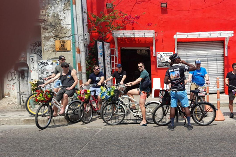 Cartagena: tour storico, culturale e di graffiti in bicicletta