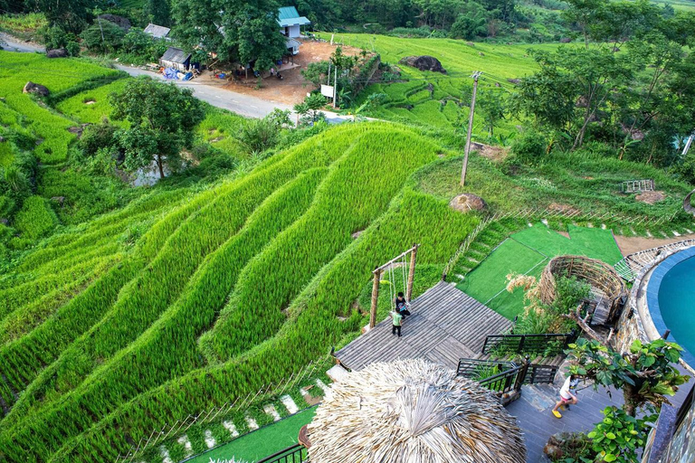 Hanoi: 2-Day Pu Luong Trekking & Resort balcony room Option 1: Balcony Mountain View Room at Resort