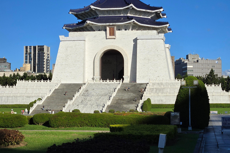 Taipei City Highlights: 4-Hour Private Tour of Top Icons