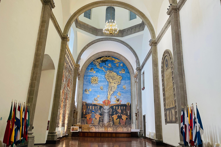 The Steps of Frida: Mexico City The Steps of Frida + Entrance to La Casa Azul