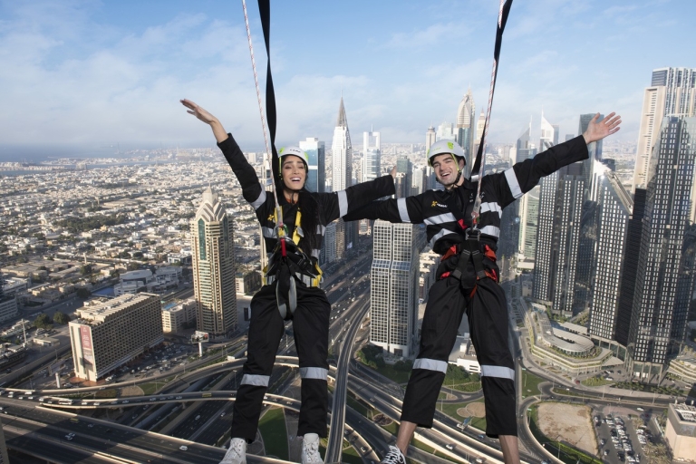 Dubái: observatorio Sky Views con Edge Walk y tobogán de cristal