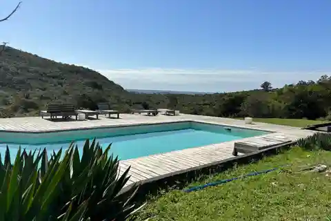 Villa Serrana: Visita de destaque incluindo alojamento, restauração e passeios a cavalo