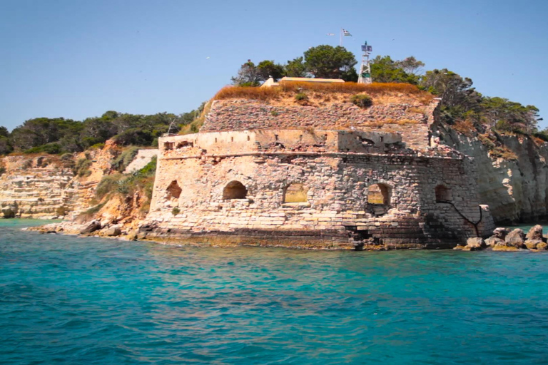 Chania: Souda Bay Pirate Cruise with Swim Stops