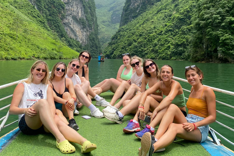 From Sa Pa: 2 Day Ha Giang Loop Motorbike Tour With Rider Drop-off in Hanoi