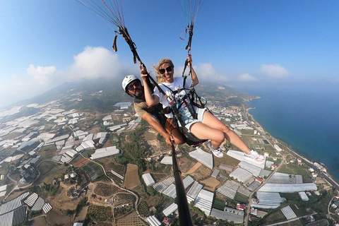 Alanya: Anamur Tandem Paragliding and Ancient City Visit