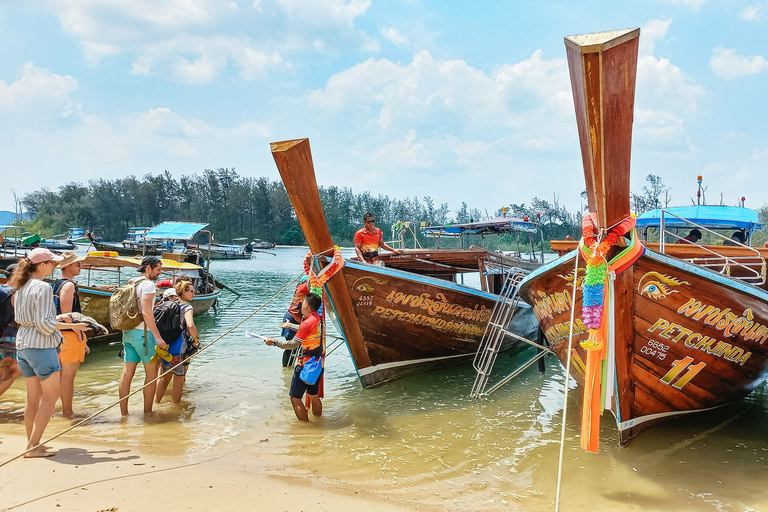 Krabi: 7 Islands Sunset Tour with BBQ Dinner and Snorkeling Meeting Point at Railay Beach