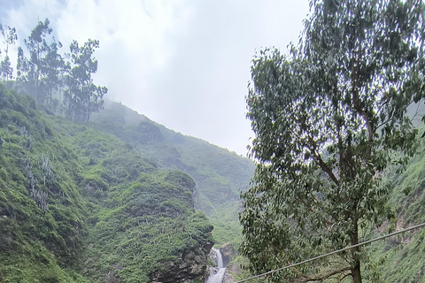 Hike in the Andes Mountains of Lima (Antakallo Waterfall) Hike in the Surroundings of Lima – Antakallo Waterfall