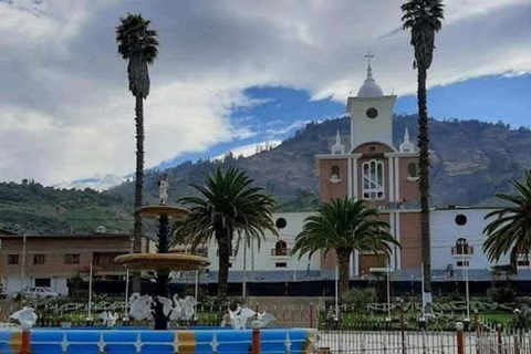 Huaraz: Ganztag Laguna Llanganuco + Yungay + Carhuaz