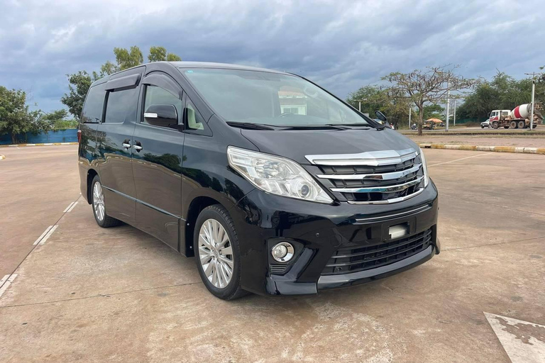 From Phnom Penh: 2-Day Angkor Wat Sunrise Tour with Guide