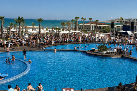 Baku:Private Amburan Beach Club Day Trip with Hotel Transfer
