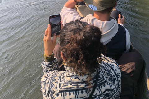 Chitwan National Park: Canoeing and Jungle Walk with Lunch