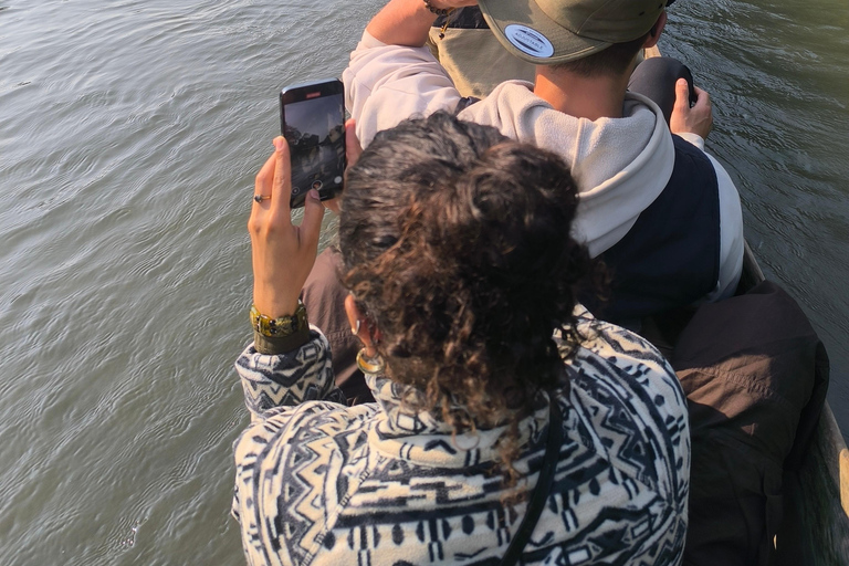 Chitwan National Park: Canoeing and Jungle Walk with Lunch