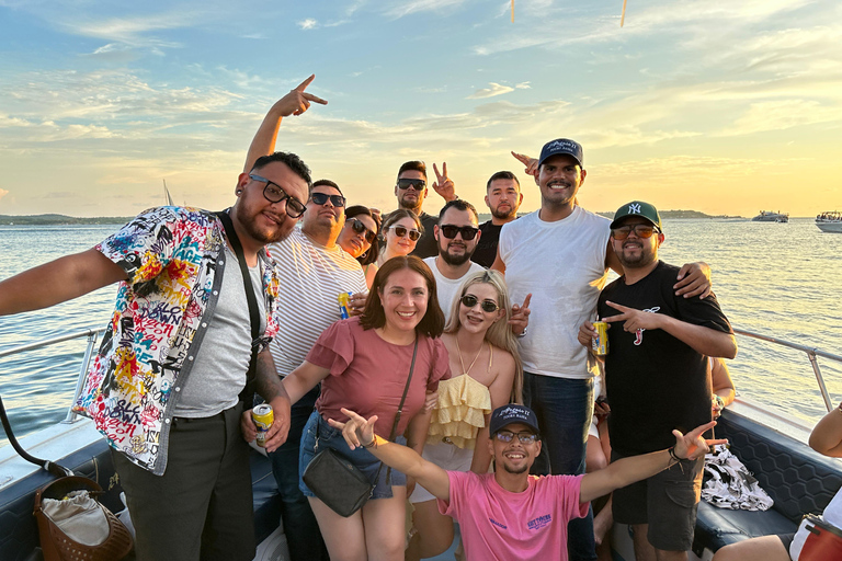 Cartagena: Coffee Tasting & Sunset Cruise with Cocktails