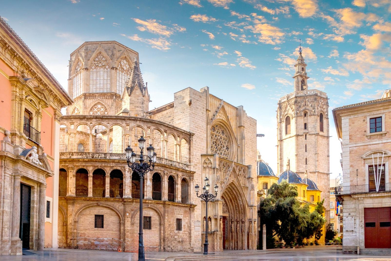 Valencia Cathedral & Holy Grail Tour with Fast Track Entry