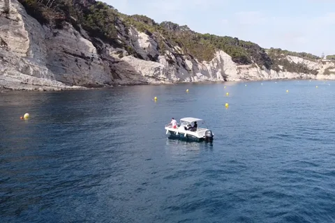 Passeio de barco privado com vinho, ibérico Gourmet tudo incluído 3 horas