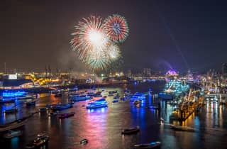 Hamburg: Silvester Hafenschifffahrt
