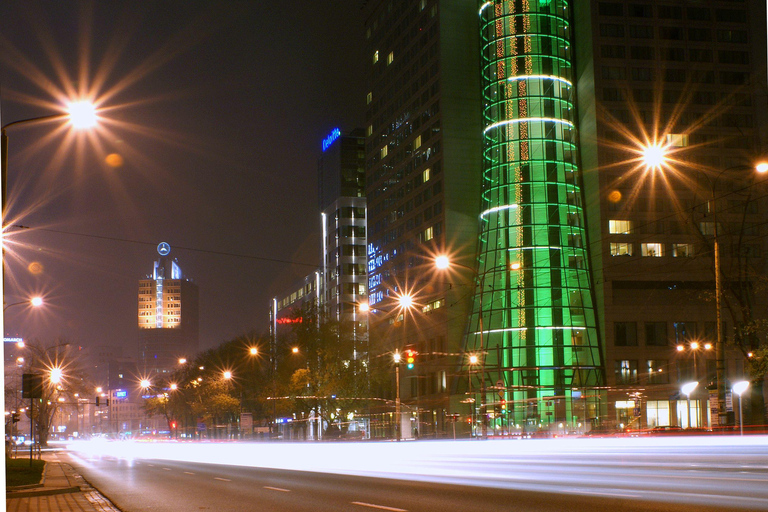 Warsaw: Exclusive city tour with photo session