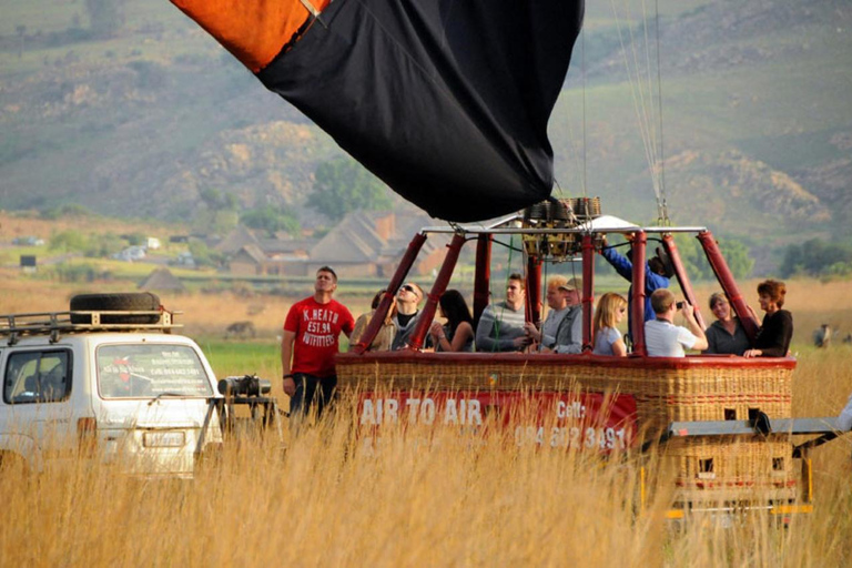 Johannesburg: Sunrise Balloon Ride Over Cradle of Humankind