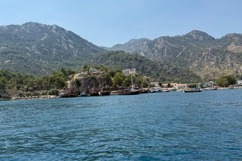 Marmaris: Family Pirate Boat Tour with Lunch & Transfers MARMARIS PIRATE NO TRANSFER