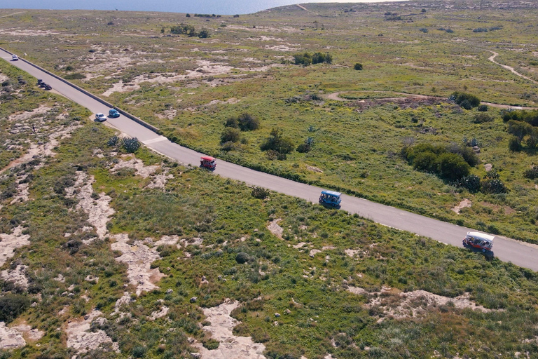 From Malta: Gozo Tuk-Tuk Tour with Comino Mini Cruise With Italian-Speaking Tour Leader