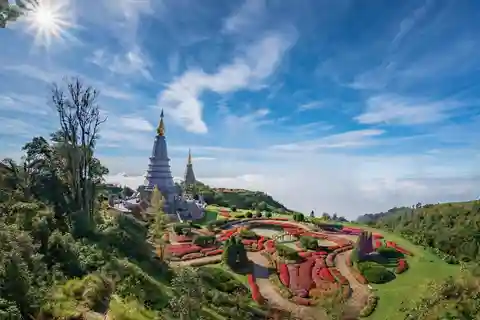 Chiang Mai:Doi Inthanon National Park & Wanderung bei Kew Mae Pan