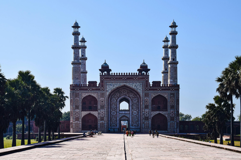 From Delhi: Taj Mahal Sunrise, Agra Fort & Akbar’s Tomb Tour Private Live Tour Guide only