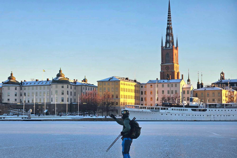 Stockholm: Nordisk skridskoåkning för nybörjare på en frusen sjö