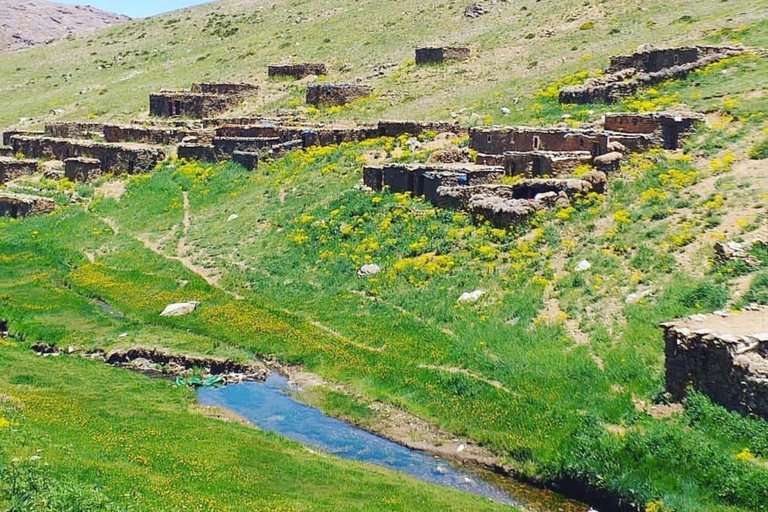 From Marrakech: 2-Day Atlas Mountains Trek with Berber Stay