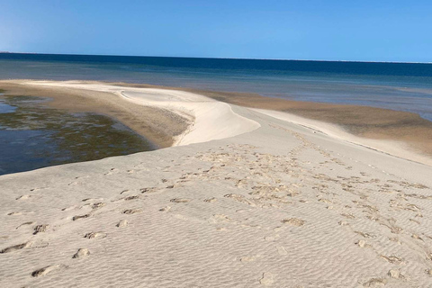 Dakhla: White Dune 4x4 Desert Tour with Hot Spring Visit