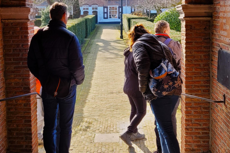 Centre The Hague On Foot with Wonderful Storyteller - 2hr Enter The Hague On Foot with Wonderful Storyteller - 2hr