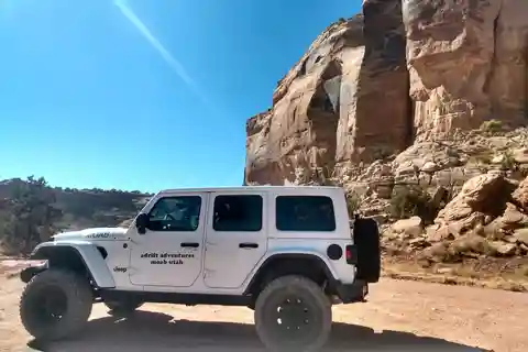 Afternoon Canyonlands Island In The Sky 4X4 Tour