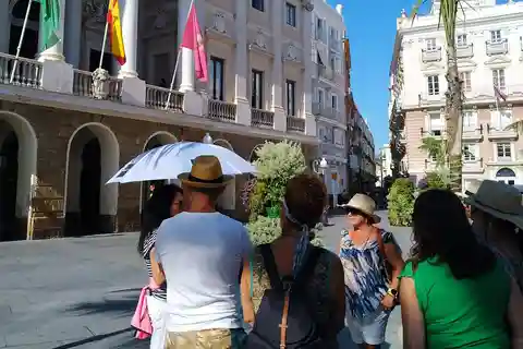 Cádiz: Cadiz Milenaria Guided Tour