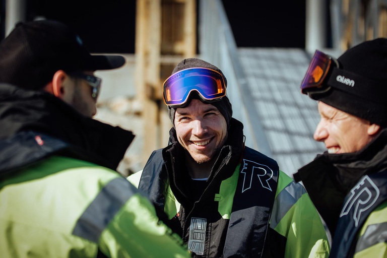 索尔特兰德：特罗尔峡湾RIB船游索尔特兰德：特罗尔峡湾 rigid inflatable boat（RIB）游船之旅