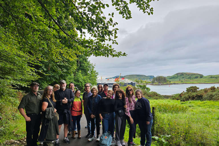 Oban: Daily Town Highlights Walking Tour (10:30am) Oban: Guided Town Highlights Walking Tour