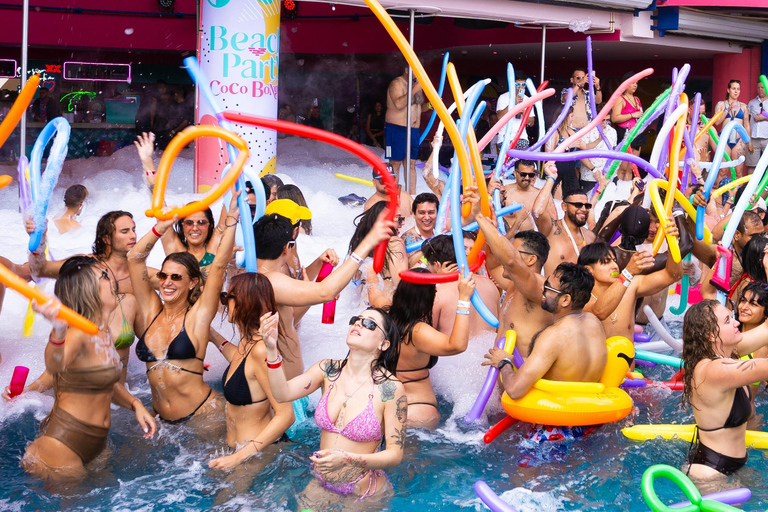 Cancun: Coco Bongo Spring Break Beach Party with Open Bar