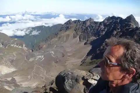 Guagua Pichincha: fai trekking o scala un vulcano attivo! En/Deu/Es